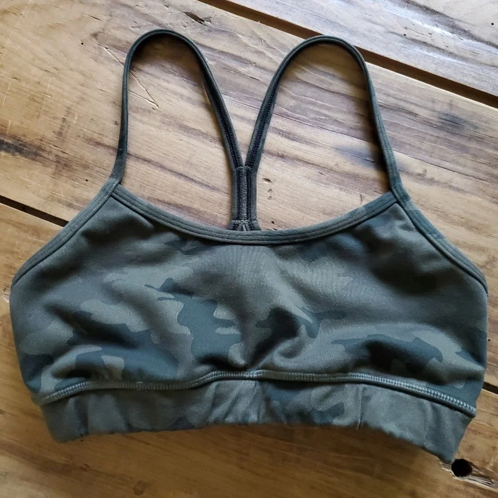 Lululemon Athletica Flow Y Bra Savasana Camo Fatigue Green Size 4